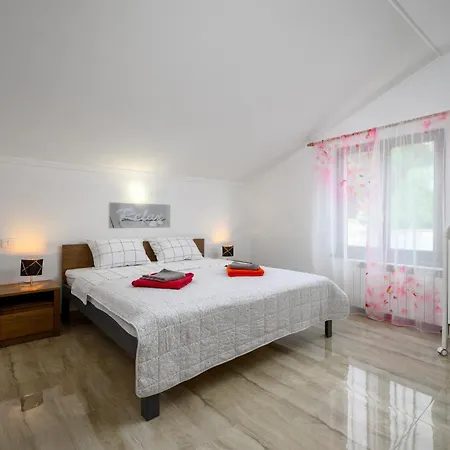Irena In Saltarija - Istrien 3* Grožnjan